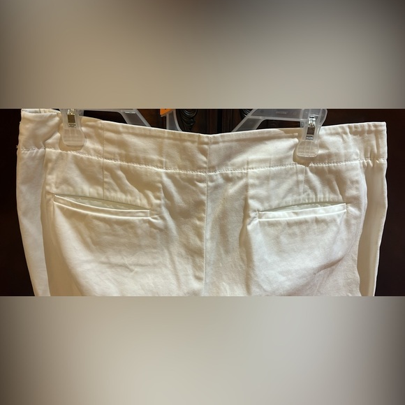 Talbots Sz 12 White ‘Heritage’ Pants - Picture 7 of 7
